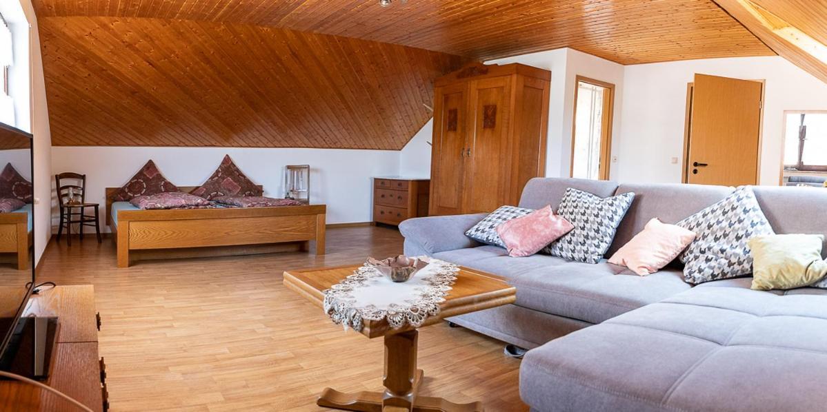 Gaestehaus A21 Kinheim Bagian luar foto